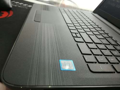 **AS NEW**THE NEW HP 250 G5*6TH GEN i5*4GB RAM*500GB HDD*HD DISPLAY*DVD WRITER*